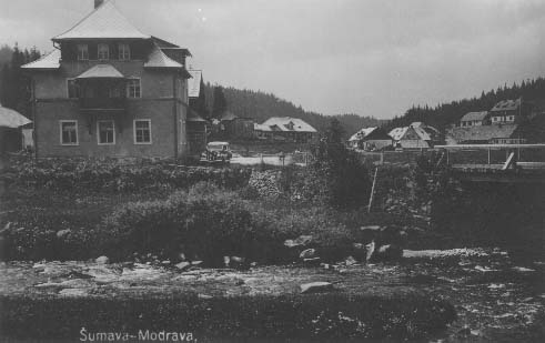 Modrava s restaurac U Pstruha r.1940