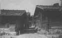Domy se tsnily blzko sebe r.1929