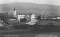 Pohled na kostel pes rouben domy r.1930