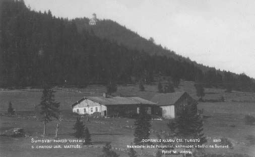 Star chalupy pod Pancem,v pozad rozhledna  r.1928