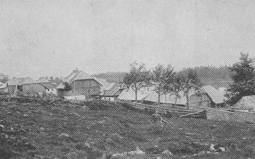 Kamenit louka nad Buinou, vpravo kaplika  r.1923