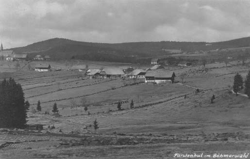 Pohled na Knec pln, vlevo kostel  r.1925